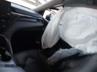 2021 Toyota Camry XSE z VIN 4T1K61AK7MU518176, wystawiony jako IAAI lot #42121890 z przebiegiem 70 634 mil mil oraz . Historia ofert i sprzedaży dostępna na DreamBid. Obrazek 5.