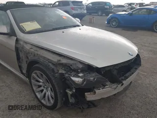 2010 BMW 6 Series 650i with VIN WBAEB5C58AC225588, listed as a IAAI auction lot 41186110 with 83,032 mi miles. Bid and sale history available at carsss.com. Image 18.