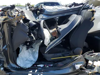 2025 Nissan Versa SV z VIN 3N1CN8EV3SL822009, wystawiony jako Copart lot #55924995 z przebiegiem Nie podano mil oraz Nie do naprawy • Non repairable. Historia ofert i sprzedaży dostępna na DreamBid. Obrazek 7.
