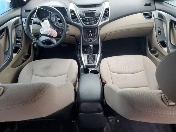 2014 Hyundai Elantra SE z VIN KMHDH4AE9EU218719, wystawiony jako Copart lot #57608475 z przebiegiem Nie podano mil oraz Szkoda całkowita • Salvage title. Historia ofert i sprzedaży dostępna na DreamBid. Obrazek 8.