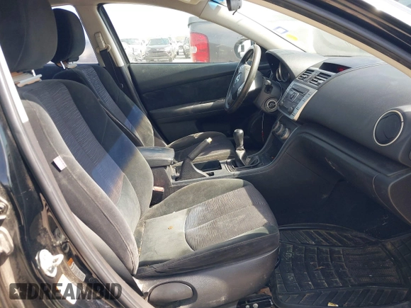2010 Mazda 6 i Sport with VIN 1YVHZ8BH6A5M12688, listed as a IAAI auction lot 41703464 with 197,006 mi miles. Bid and sale history available at carsss.com. Image 5.