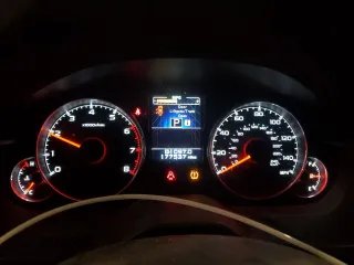 2014 Subaru Legacy Limited z VIN 4S3BMBL64E3026695, wystawiony jako Copart lot #50685625 z przebiegiem 177 537 mil mil oraz Szkoda całkowita • Salvage title. Historia ofert i sprzedaży dostępna na DreamBid. Obrazek 9.