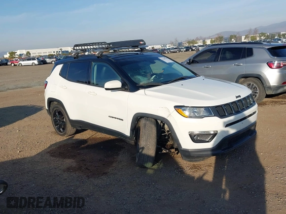2019 Jeep Compass Latitude z VIN 3C4NJCBB1KT802680, wystawiony jako IAAI lot #41469207 z przebiegiem 70 471 mil mil oraz . Historia ofert i sprzedaży dostępna na DreamBid. Obrazek 1.
