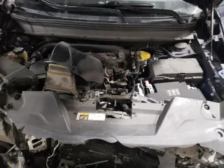 2015 Jeep Cherokee Latitude with VIN 1C4PJMCB5FW679396, listed as a Copart auction lot 79901604 with 114,410 mi miles and Salvage Title. Bid and sale history available at carsss.com. Image 14.