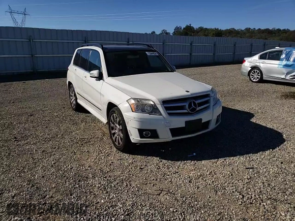 2010 Mercedes-Benz GLK 350 with VIN WDCGG5GB9AF444212, listed as a Copart auction lot 72044054 with 111,483 mi miles and Salvage Title. Bid and sale history available at DreamBid. Image 12.