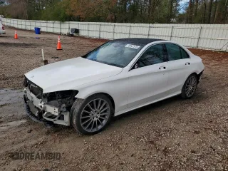 2015 Mercedes-Benz C 300 with VIN 55SWF4JB7FU093589, listed as a Copart auction lot 49947575 with 132,200 mi miles and Salvage Title. Bid and sale history available at DreamBid. Image 1.