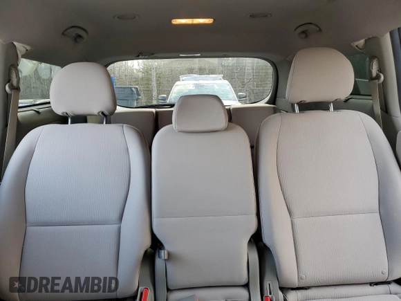 2019 Kia Sedona EX with VIN KNDMB5C10K6459218, listed as a Copart auction lot 53907475 with 148,491 mi miles and Clean Title. Bid and sale history available at carsss.com. Image 10.