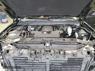 2019 Chevrolet Tahoe Premier with VIN 1GNSCCKJ7KR150474, listed as a Copart auction lot 73029784 with 32,302 mi miles and Salvage Title. Bid and sale history available at carsss.com. Image 12.