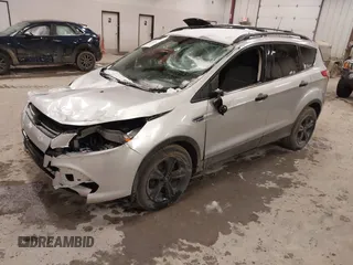2014 Ford Escape SE z VIN 1FMCU9GX1EUD67624, wystawiony jako IAAI lot #41986362 z przebiegiem 79 921 mil mil oraz . Historia ofert i sprzedaży dostępna na DreamBid. Obrazek 2.