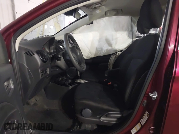 2024 Mitsubishi Mirage ES z VIN ML32FUFJ6RHF02319, wystawiony jako IAAI lot #41543155 z przebiegiem 31 461 mil mil oraz . Historia ofert i sprzedaży dostępna na DreamBid. Obrazek 5.