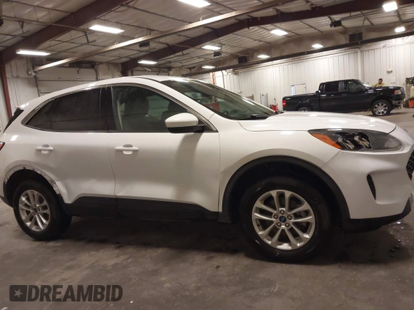2020 Ford Escape SE z VIN 1FMCU9G66LUB84594, wystawiony jako IAAI lot #42260684 z przebiegiem 148 001 mil mil oraz . Historia ofert i sprzedaży dostępna na DreamBid. Obrazek 13.