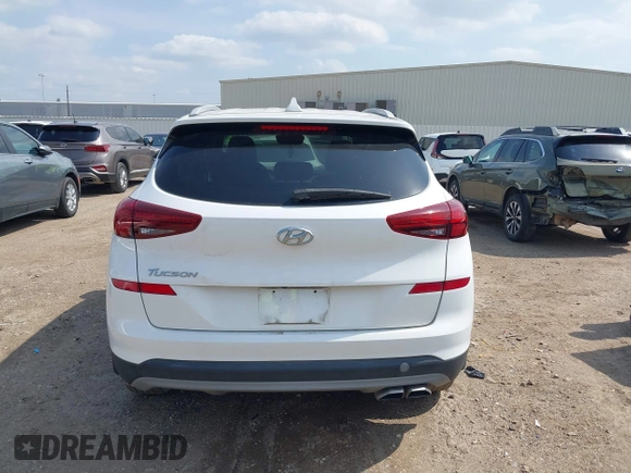 2019 Hyundai Tucson Sport with VIN KM8J33AL1KU861698, listed as a IAAI auction lot 42129173 with 100,160 mi miles. Bid and sale history available at carsss.com. Image 16.