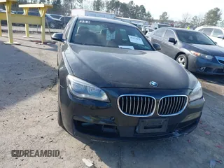 2015 BMW 7 Series 750Li xDrive with VIN WBAYF8C53FD655386, listed as a IAAI auction lot 41474678 with 122,160 mi miles and . Bid and sale history available at carsss.com. Image 12.