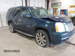 2007 GMC Yukon Denali с VIN 1GKFK63897J300153, выставлен на аукционе IAAI как лот 42552678 с пробегом 195 277 миль миль и . История ставок и продаж доступна на DreamBid. Изображение 1.