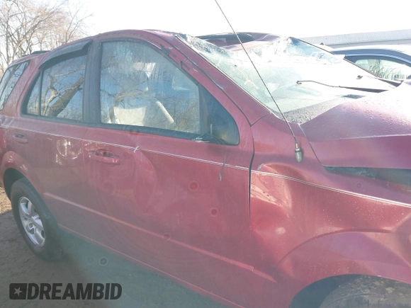 2008 Kia Sorento LX with VIN KNDJD735X85797316, listed as a IAAI auction lot 41656415 with 151,587 mi miles and . Bid and sale history available at DreamBid. Image 13.