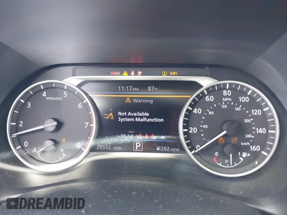 2024 Nissan Sentra SR with VIN 3N1AB8DV9RY279974, listed as a IAAI auction lot 42681299 with 20,552 mi miles and . Bid and sale history available at DreamBid. Image 7.