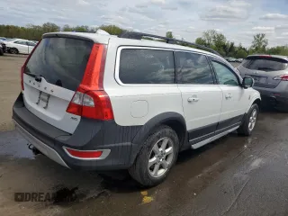 2013 Volvo XC70 3.2L with VIN YV4952BZ4D1160718, listed as a Copart auction lot 52812724 with 131,803 mi miles and Salvage Title. Bid and sale history available at DreamBid. Image 3.