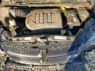 2017 Dodge Grand Caravan GT with VIN 2C4RDGEG5HR698276, listed as a Copart auction lot 88473135 with 134,434 mi miles and Salvage Title. Bid and sale history available at DreamBid. Image 13.