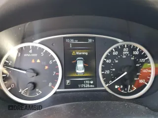 2018 Nissan Sentra SR with VIN 3N1AB7AP0JY300439, listed as a Copart auction lot 50520865 with 117,528 mi miles and Salvage Title. Bid and sale history available at DreamBid. Image 9.