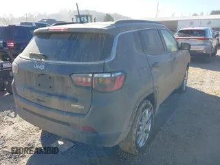2023 Jeep Compass Latitude Lux with VIN 3C4NJDFN4PT521619, listed as a IAAI auction lot 40676656 with Not provided miles and . Bid and sale history available at DreamBid. Image 4.