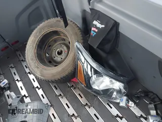 2019 Ford Transit XL with VIN 1FDZX2CM0KKA07076, listed as a IAAI auction lot 41171320 with 39,064 mi miles and . Bid and sale history available at DreamBid. Image 12.