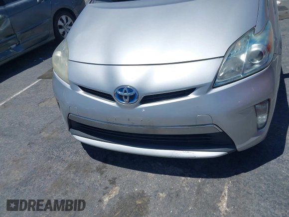 2014 Toyota Prius with VIN JTDKN3DP1E3051337, listed as a IAAI auction lot 42526207 with 306,478 mi miles and . Bid and sale history available at DreamBid. Image 6.
