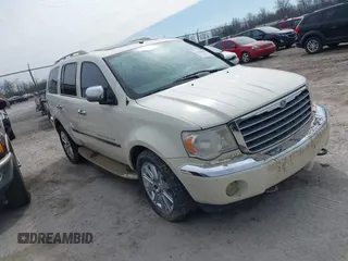 2009 Chrysler Aspen Limited z VIN 1A8HW58T99F709526, wystawiony jako IAAI lot #41690581 z przebiegiem 173 196 mil mil oraz . Historia ofert i sprzedaży dostępna na DreamBid. Obrazek 1.