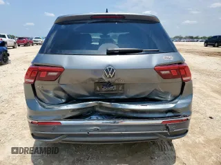 2022 Volkswagen Tiguan SE z VIN 3VV3B7AX3NM016629, wystawiony jako Copart lot #58330375 z przebiegiem 70 251 mil mil oraz Szkoda całkowita • Salvage title. Historia ofert i sprzedaży dostępna na DreamBid. Obrazek 6.