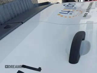 2017 Ford Transit с VIN 1FTYE1YM3HKB32719, выставлен на аукционе IAAI как лот 42667281 с пробегом 164 364 миль миль и . История ставок и продаж доступна на DreamBid. Изображение 1.