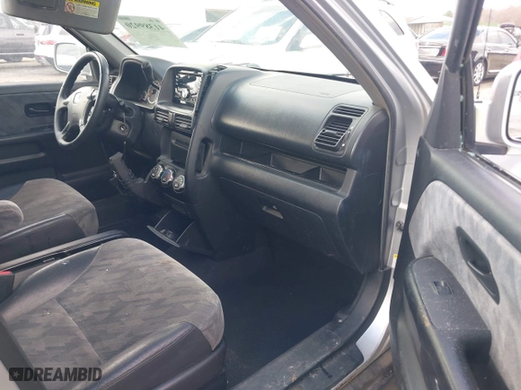 2003 Honda CR-V EX with VIN SHSRD78803U127246, listed as a IAAI auction lot 41389920 with 250,464 mi miles. Bid and sale history available at carsss.com. Image 5.