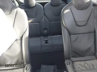 2017 Tesla Model X 90D z VIN 5YJXCBE26HF044710, wystawiony jako IAAI lot #40816228 z przebiegiem Nie podano mil oraz . Historia ofert i sprzedaży dostępna na DreamBid. Obrazek 8.