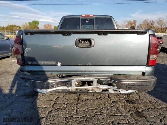 2006 Chevrolet Silverado 1500 LT1 with VIN 1GCEC19V86Z145583, listed as a Copart auction lot 86833584 with 250,527 mi miles and Salvage Title. Bid and sale history available at carsss.com. Image 6.