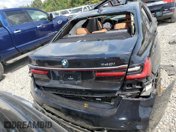 2020 BMW 7 Series 740i xDrive with VIN WBA7T4C01LCD47106, listed as a Copart auction lot 70770354 with 388 mi miles and Salvage title. Bid and sale history available at DreamBid. Image 6.