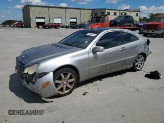 2003 Mercedes-Benz C z VIN WDBRN64J13A507887, wystawiony jako Copart lot #71978414 z przebiegiem Nie podano mil oraz Szkoda całkowita • Salvage title. Historia ofert i sprzedaży dostępna na DreamBid. Obrazek 1.