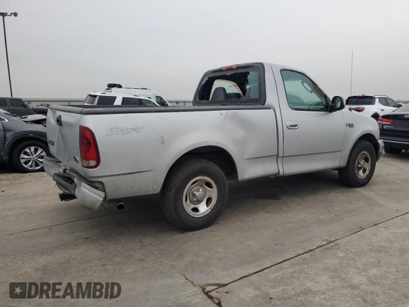 2002 Ford F-150 XL with VIN 1FTRF172X2NB77521, listed as a Copart auction lot 43993885 with 339,289 mi miles and Salvage Title. Bid and sale history available at carsss.com. Image 3.