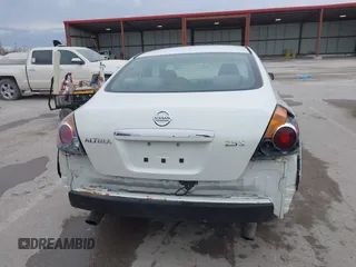 2009 Nissan Altima S z VIN 1N4AL21E99N499145, wystawiony jako IAAI lot #41689648 z przebiegiem 171 573 mil mil oraz . Historia ofert i sprzedaży dostępna na DreamBid. Obrazek 17.