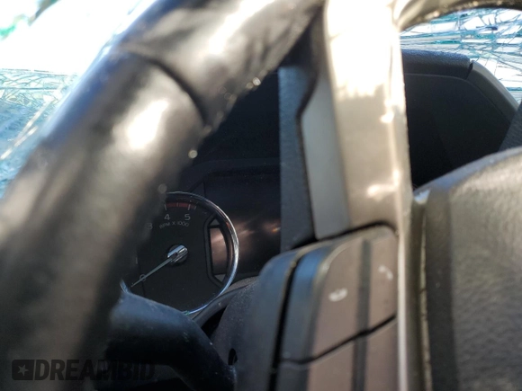 2022 Ford F-450 XL с VIN 1FT8W4DT3NEE16244, выставлен на аукционе Copart как лот 43706875 с пробегом Не указан миль и Списание • Salvage title. История ставок и продаж доступна на DreamBid. Изображение 9.