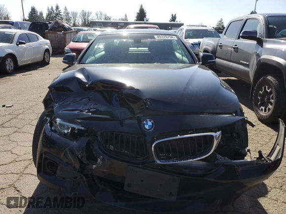 2017 BMW 4 Series 430i xDrive with VIN WBA4U9C50H5D44136, listed as a Copart auction lot 45125794 with 72,368 mi miles and Salvage title. Bid and sale history available at DreamBid. Image 5.