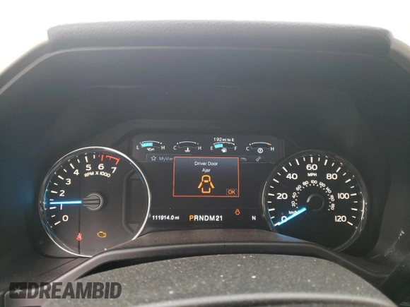 2016 Ford F-150 XL with VIN 1FTEW1CG1GFA76174, listed as a Copart auction lot 47756385 with 111,914 mi miles and Salvage Title. Bid and sale history available at DreamBid. Image 9.