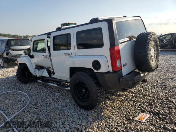 2007 Hummer H3 SUV with VIN 5GTDN13E678256437, listed as a Copart auction lot 70181984 with 189,653 mi miles and Clean Title. Bid and sale history available at carsss.com. Image 2.
