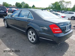 2012 Mercedes-Benz S 550 with VIN WDDNG9EBXCA438416, listed as a IAAI auction lot 42238052 with 161,589 mi miles and . Bid and sale history available at DreamBid. Image 3.