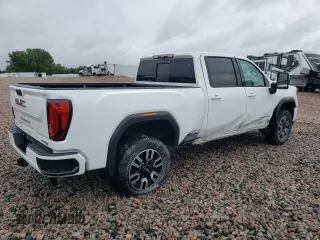 2021 GMC Sierra 3500HD AT4 z VIN 1GT49VEY6MF177836, wystawiony jako Copart lot #64846354 z przebiegiem 83 076 mil mil oraz Szkoda całkowita • Salvage title. Historia ofert i sprzedaży dostępna na DreamBid. Obrazek 3.