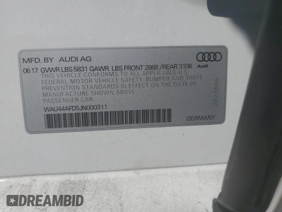 2018 Audi A8 z VIN WAU44AFD5JN000311, wystawiony jako Copart lot #72820344 z przebiegiem 70 140 mil mil oraz Szkoda całkowita • Salvage title. Historia ofert i sprzedaży dostępna na DreamBid. Obrazek 13.