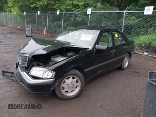 1998 Mercedes-Benz C 230/260/280/320 с VIN WDBHA23G8WA544140, выставлен на аукционе IAAI как лот 42531224 с пробегом 191 545 миль миль и . История ставок и продаж доступна на DreamBid. Изображение 17.