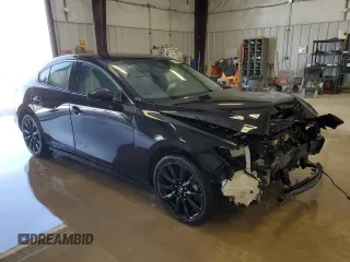 2024 Mazda 3 S Select Sport with VIN 3MZBPABM4RM400354, listed as a Copart auction lot 48822025 with 29,728 mi miles and Clean title. Bid and sale history available at DreamBid. Image 4.