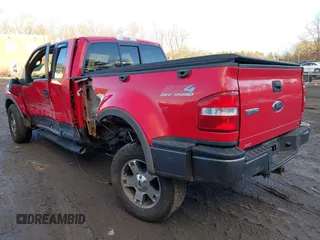 2005 Ford F-150 XLT с VIN 1FTPX04535KD01051, выставлен на аукционе IAAI как лот 41479977 с пробегом 190 420 миль миль и . История ставок и продаж доступна на DreamBid. Изображение 3.