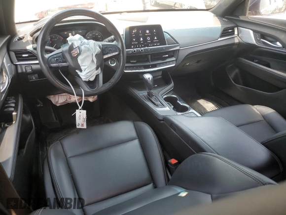 2021 Cadillac CT4 Luxury z VIN 1G6DJ5RKXM0125242, wystawiony jako Copart lot #54506465 z przebiegiem 74 390 mil mil oraz Szkody całkowita. Historia ofert i sprzedaży dostępna na DreamBid. Obrazek 8.
