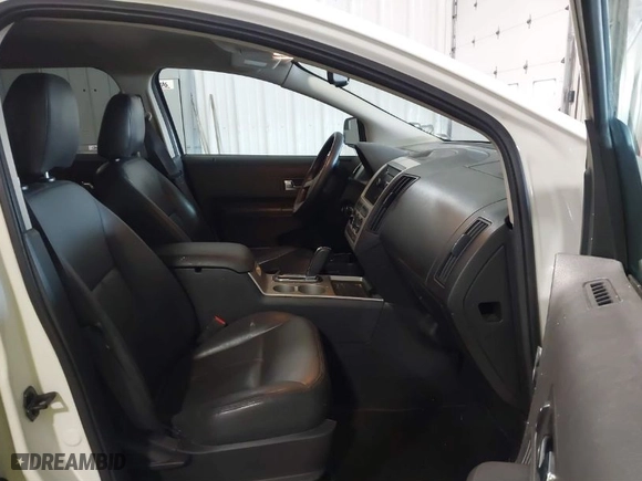 2009 Ford Edge SE with VIN 2FMDK36C49BA66282, listed as a IAAI auction lot 41609833 with 118,580 mi miles. Bid and sale history available at carsss.com. Image 5.