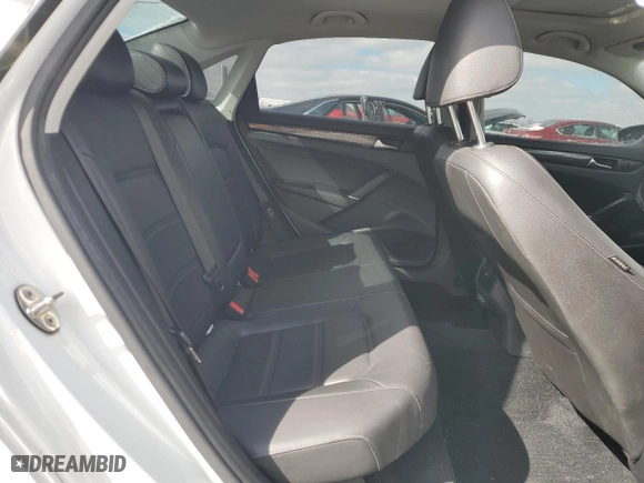 2020 Volkswagen Passat 2.0T R-Line with VIN 1VWMA7A36LC025243, listed as a Copart auction lot 45939895 with 59,594 mi miles and Salvage Title. Bid and sale history available at carsss.com. Image 11.