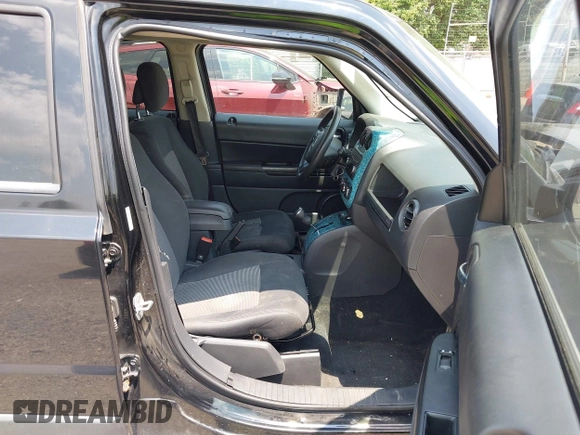 2012 Jeep Patriot Sport with VIN 1C4NJRBB7CD513197, listed as a IAAI auction lot 42408934 with 145,943 mi miles and . Bid and sale history available at DreamBid. Image 5.